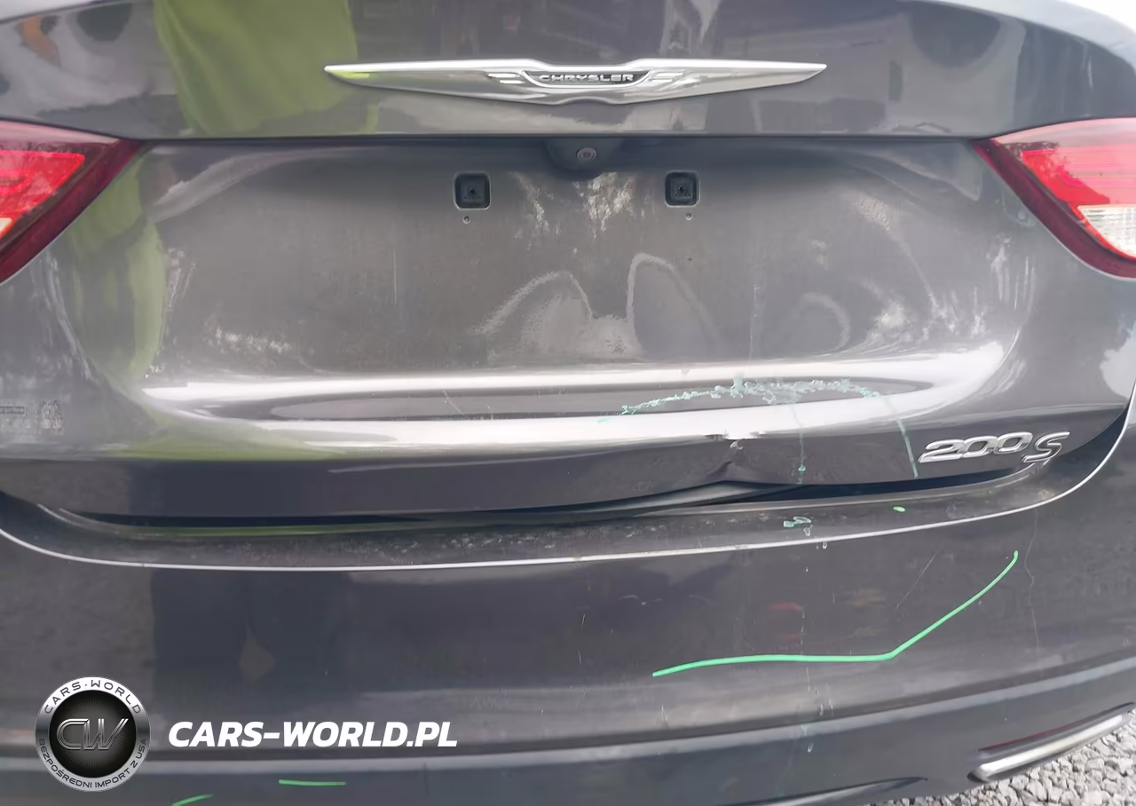 2015 Chrysler 200 S VIN:1C3CCCBG1FN683715 - 12