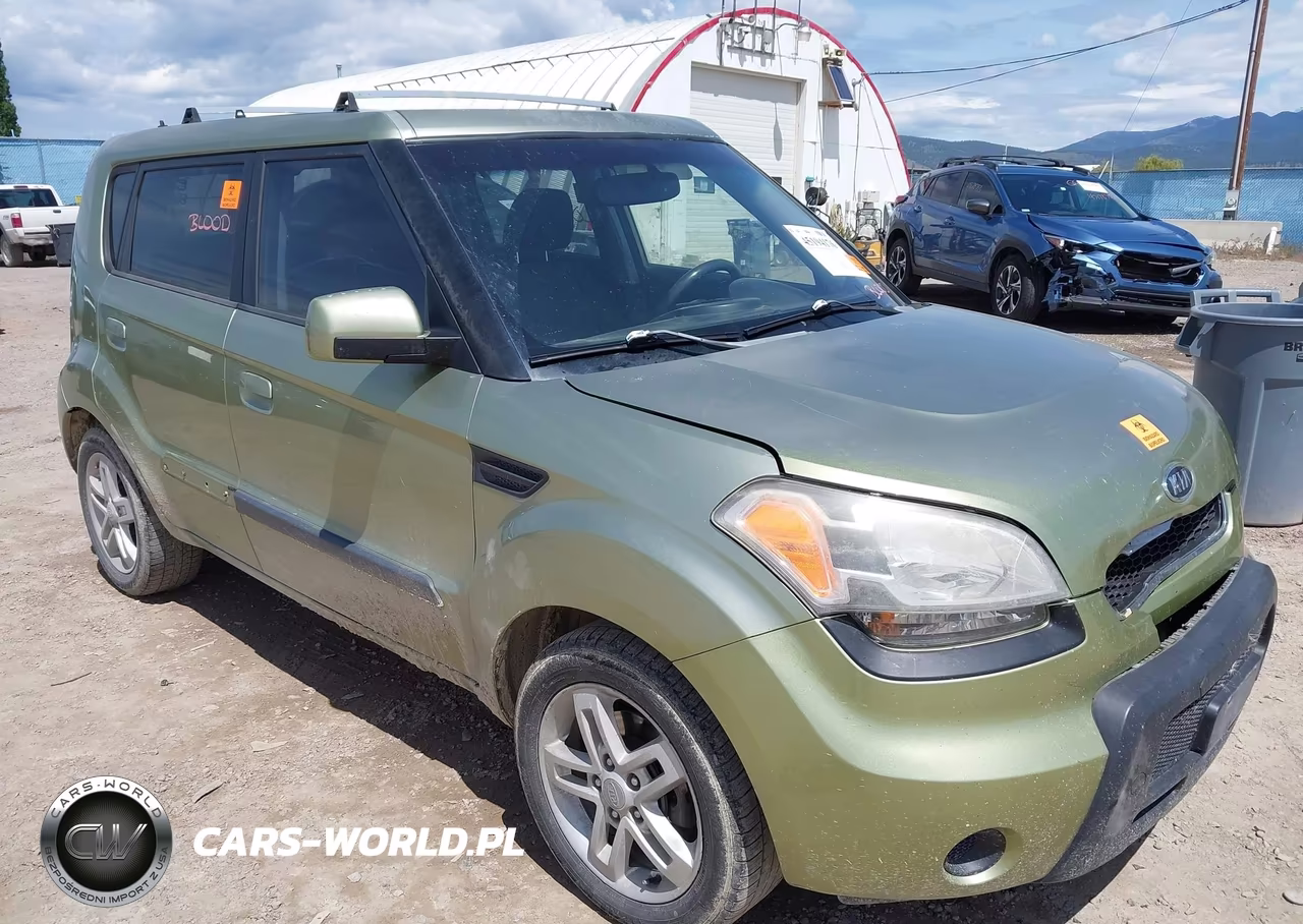 2010 Kia Soul +