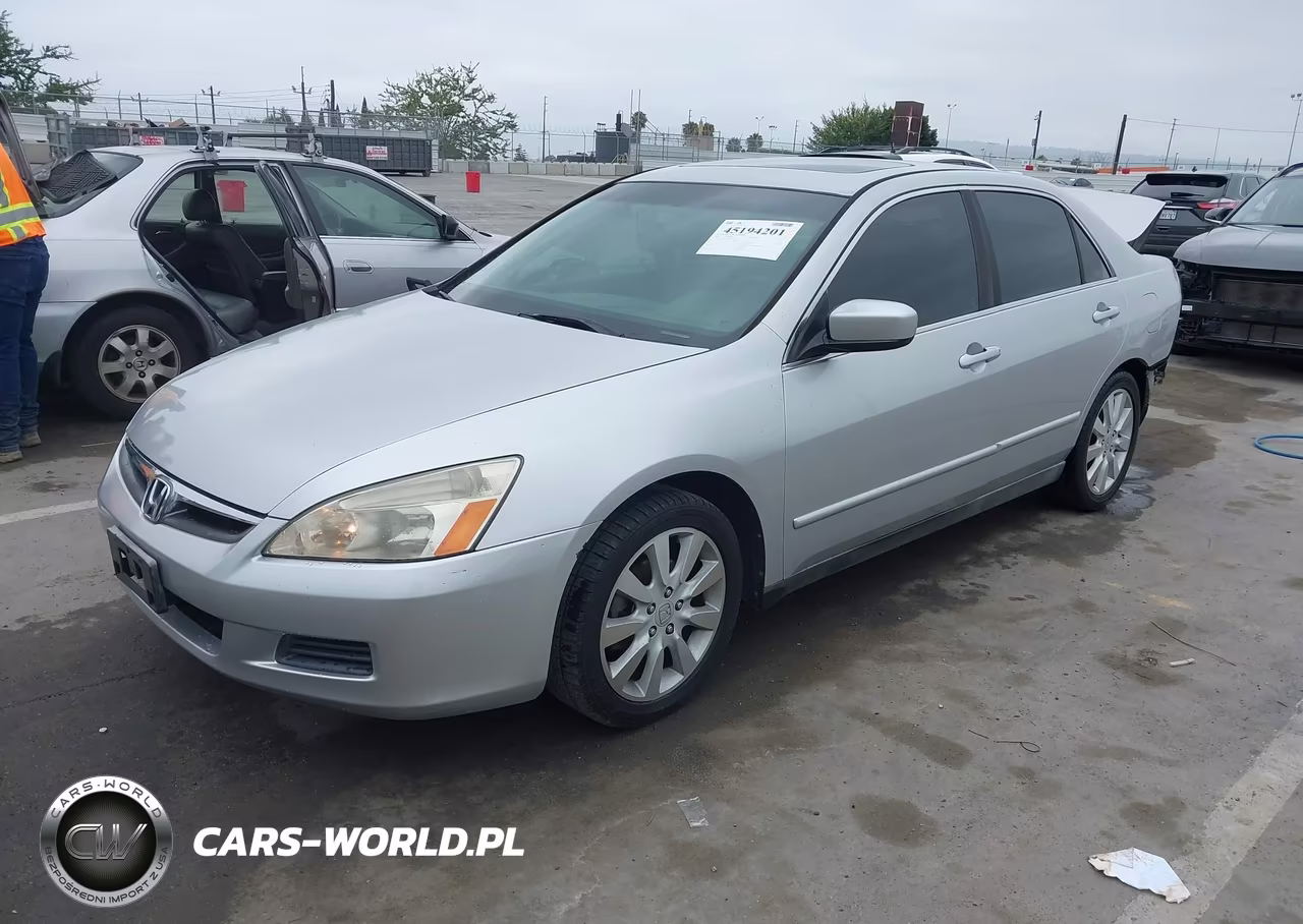 2006 Honda Accord 3.0 Lx VIN:1HGCM66396A052513 - 2
