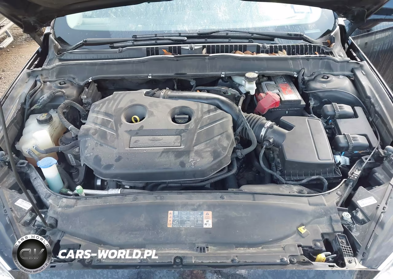 2018 Ford Fusion Titanium VIN:3FA6P0D96JR128216 - 10