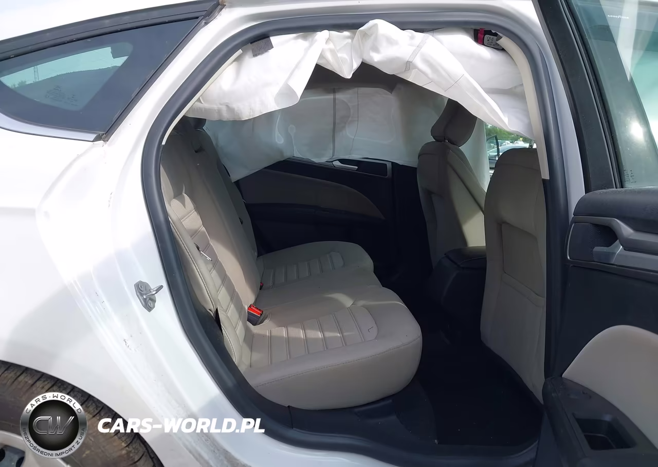 2020 Ford Fusion S VIN:3FA6P0G70LR197609 - 8
