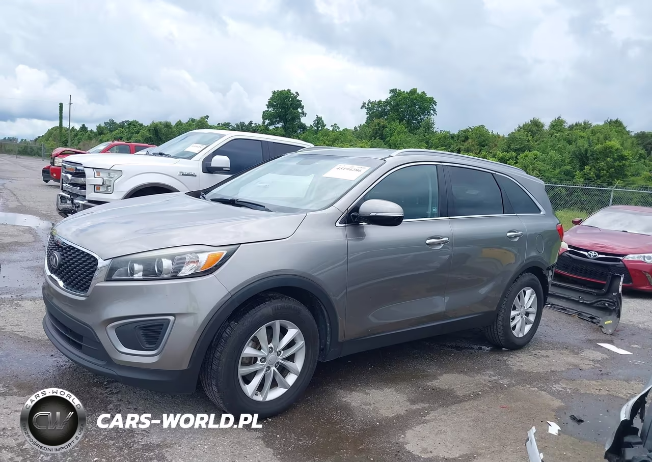 2018 Kia Sorento 3.3L Lx VIN:5XYPG4A57JG361779 - 15