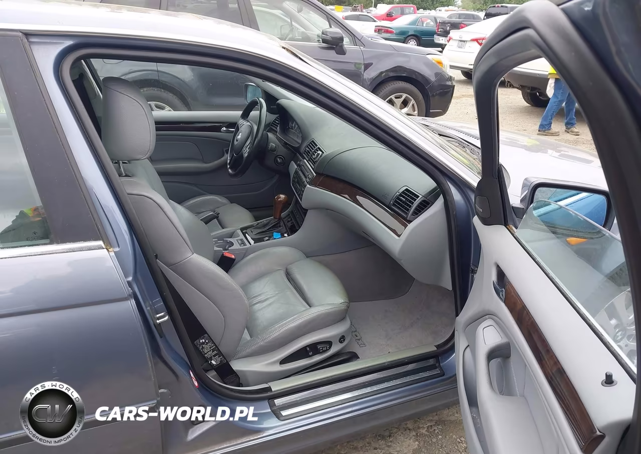 2002 BMW 330Xi VIN:WBAEW53462PG17414 - 5