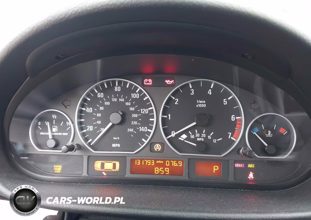 2002 BMW 330Xi VIN:WBAEW53462PG17414 - 7