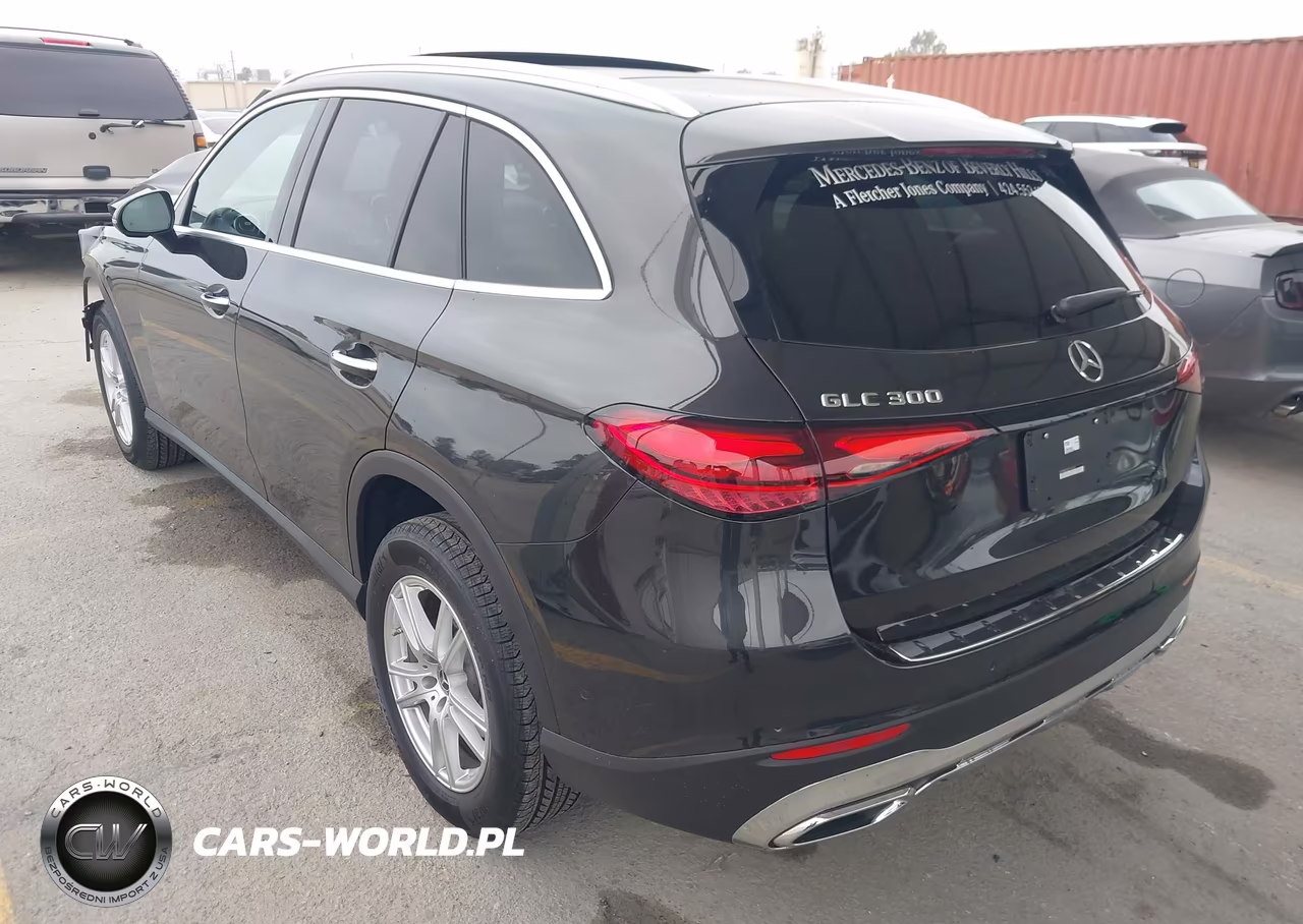 2026 Mercedes-Benz Glc 300 VIN:W1NKM4GB2TF462551 - 3