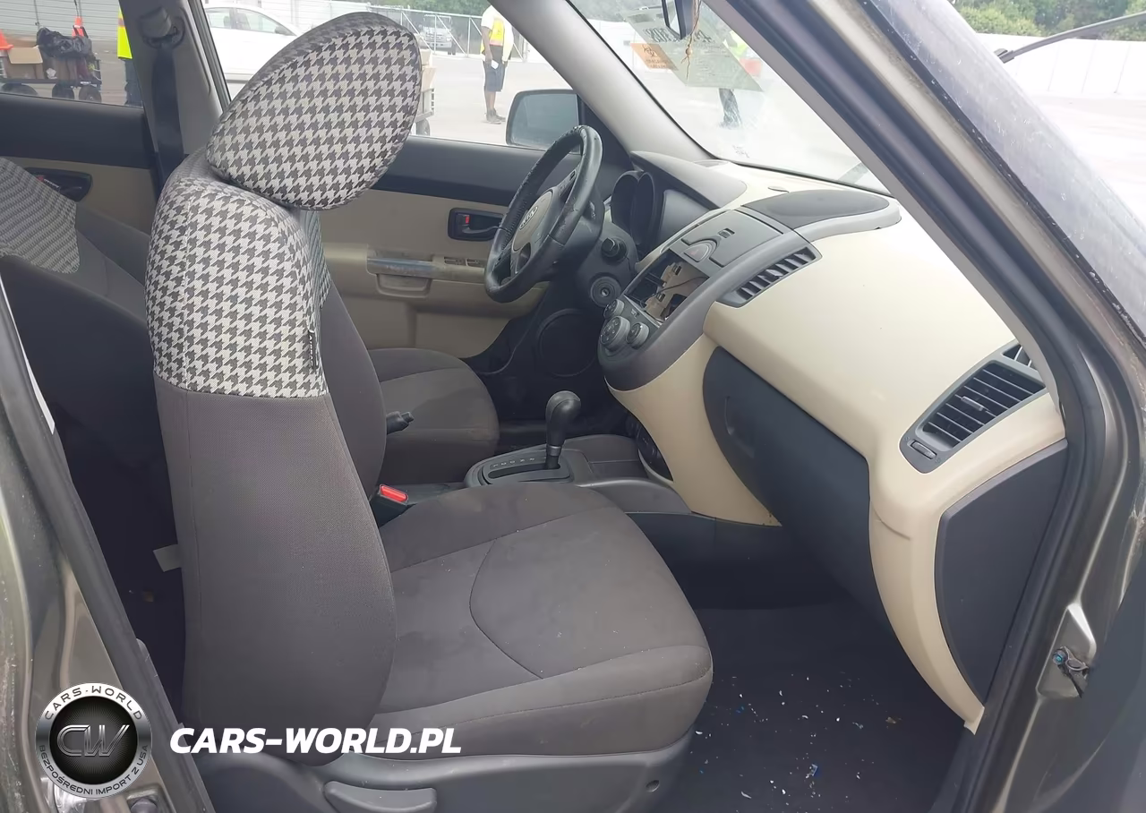 2010 Kia Soul ! VIN:KNDJT2A22A7043836 - 5