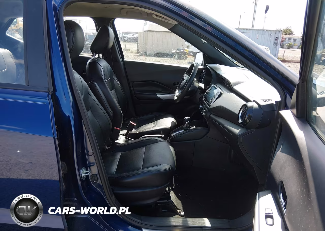 2018 Nissan Kicks Sv VIN:3N1CP5CU8JL545729 - 5