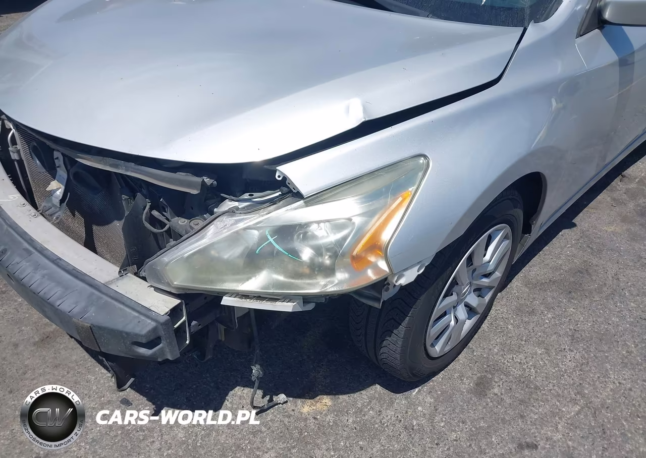 2015 Nissan Altima 2.5 S VIN:1N4AL3AP6FN322457 - 12