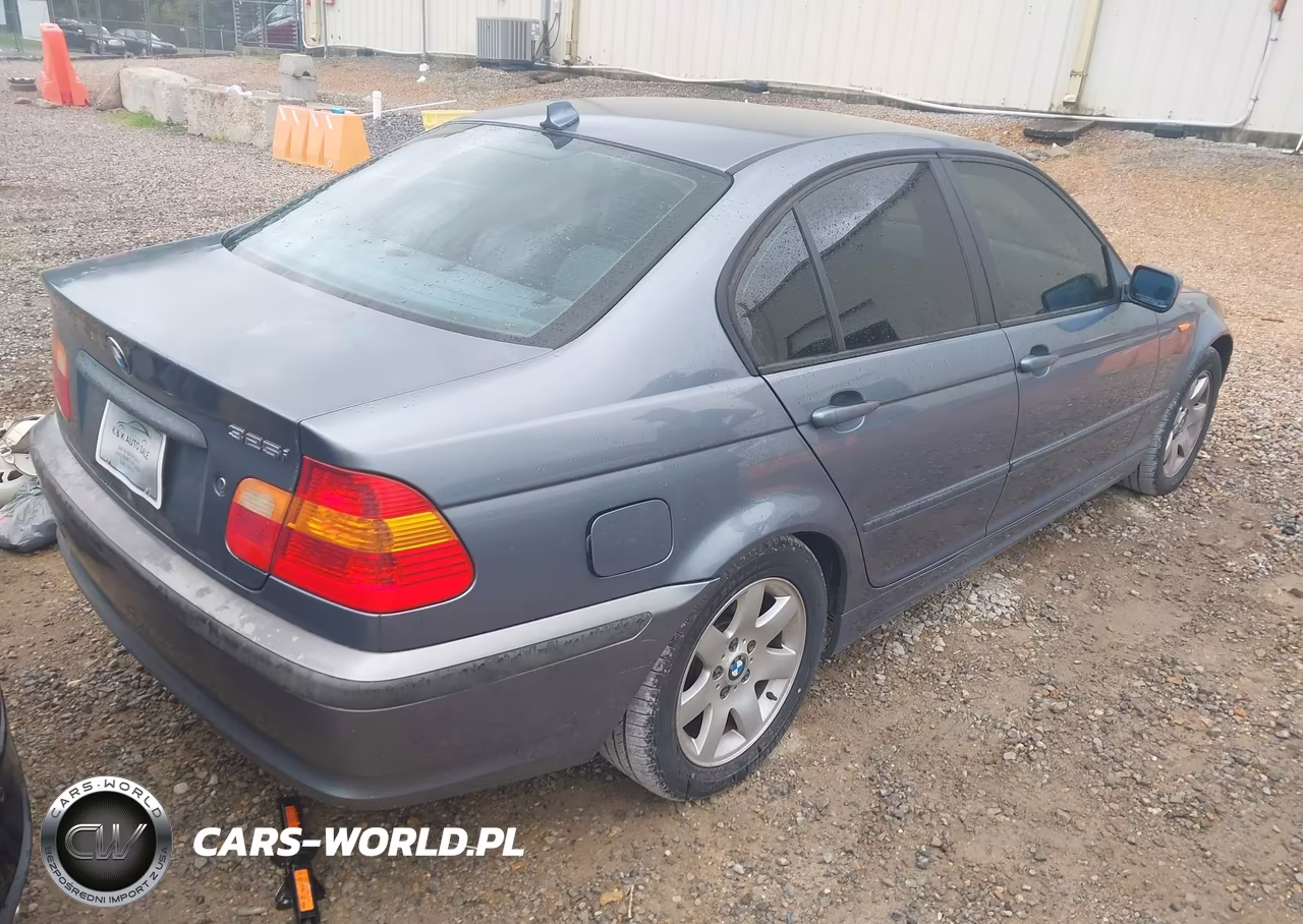 2005 BMW 325I VIN:WBAEV334X5KX11186 - 4