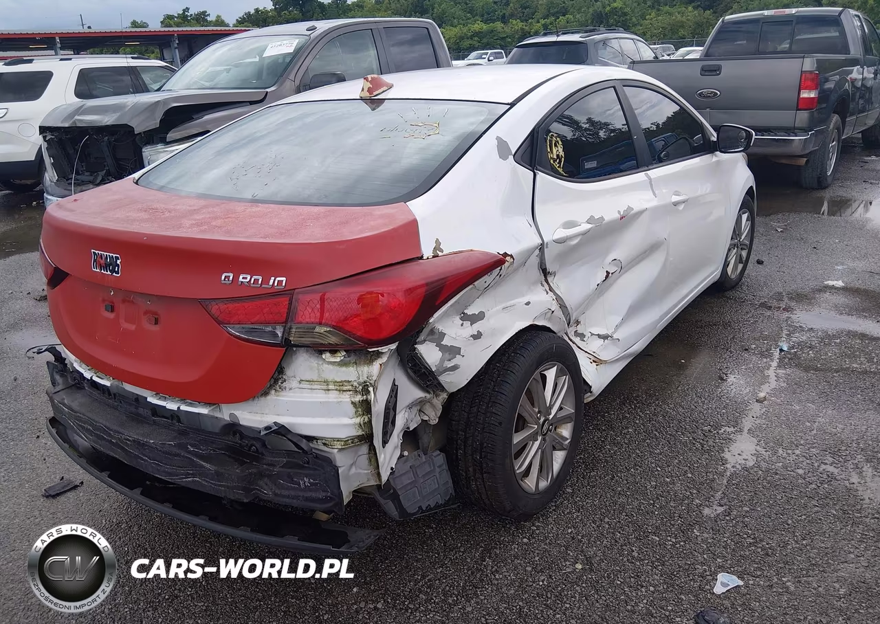 2016 Hyundai Elantra Se VIN:5NPDH4AE9GH660496 - 4