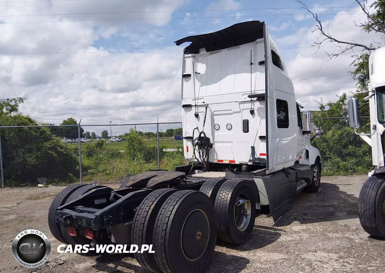 2024 International Lt VIN:3HSDZTZR2RN605451 - 4