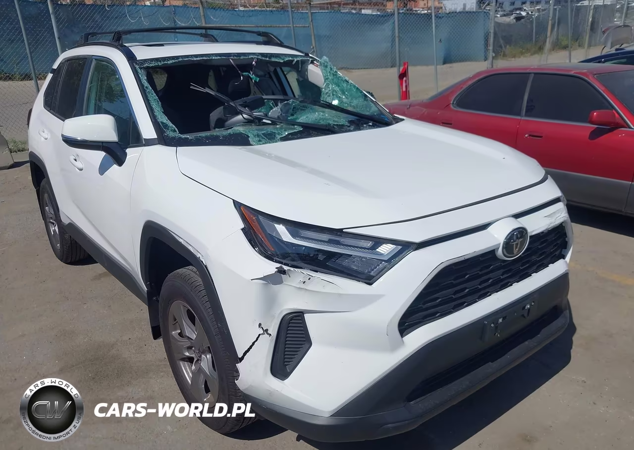 2025 Toyota Rav4 Xle – zdjęcie 1 z 16