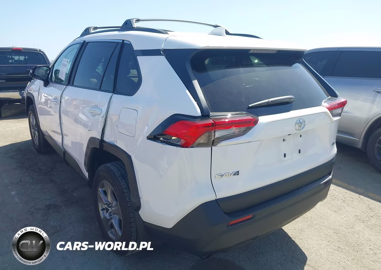 2025 Toyota Rav4 Xle VIN:2T3W1RFV3SC364072 - 3
