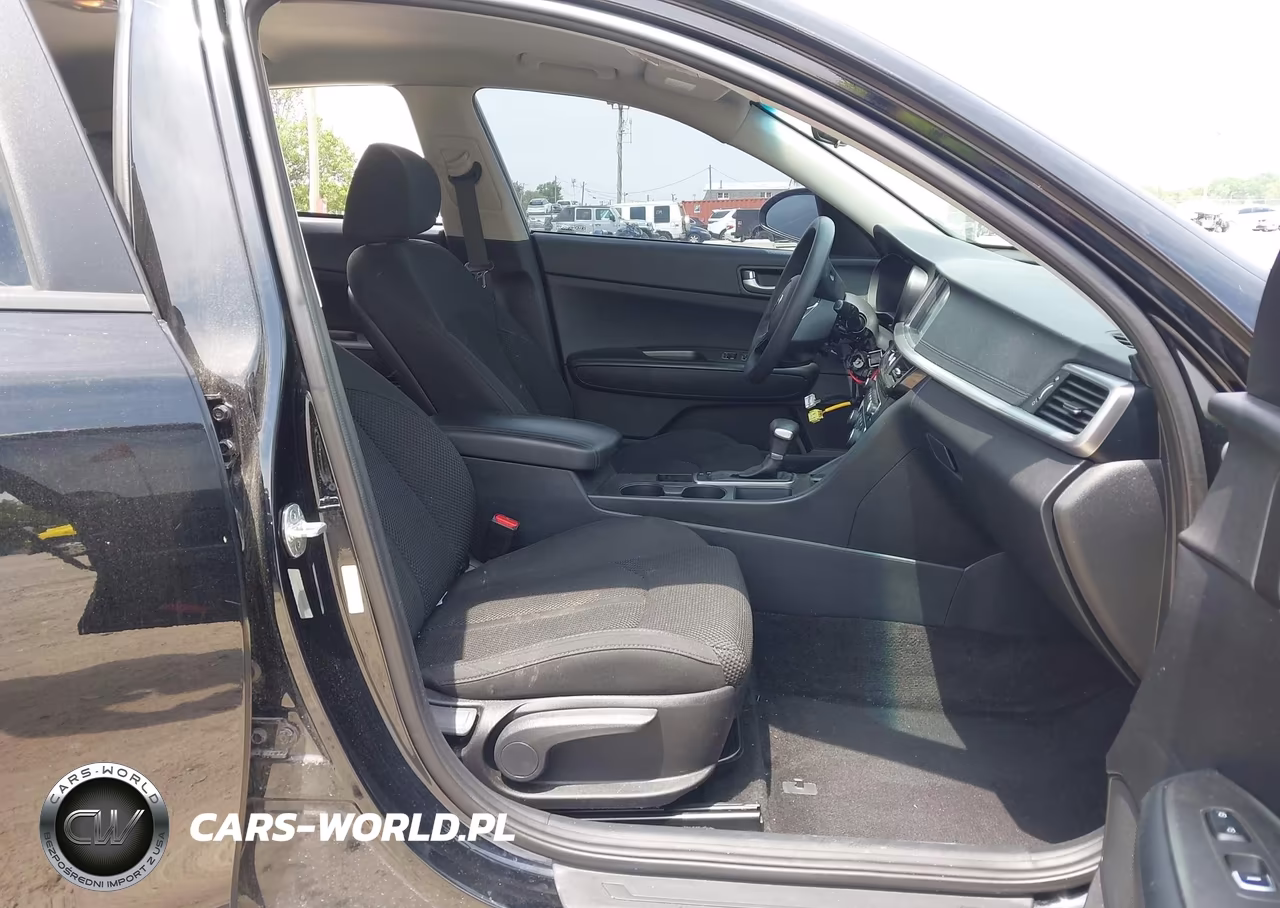 2019 Kia Optima Lx VIN:5XXGT4L31KG313255 - 5