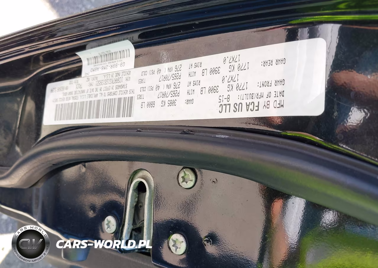 2016 Ram 1500 Tradesman VIN:1C6RR7KG1GS126521 - 9