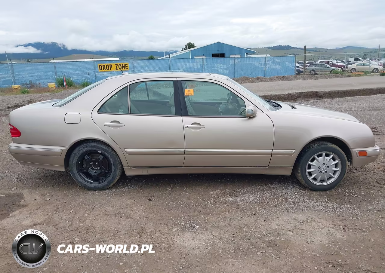 2001 Mercedes-Benz E 320 4M VIN:WDBJF82J31X044119 - 13