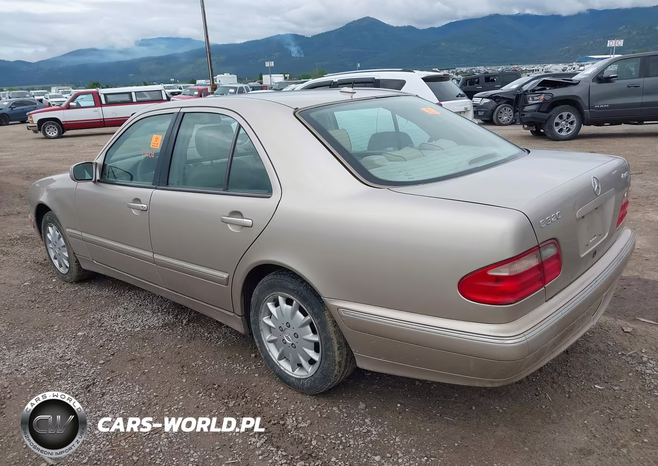 2001 Mercedes-Benz E 320 4M VIN:WDBJF82J31X044119 - 3