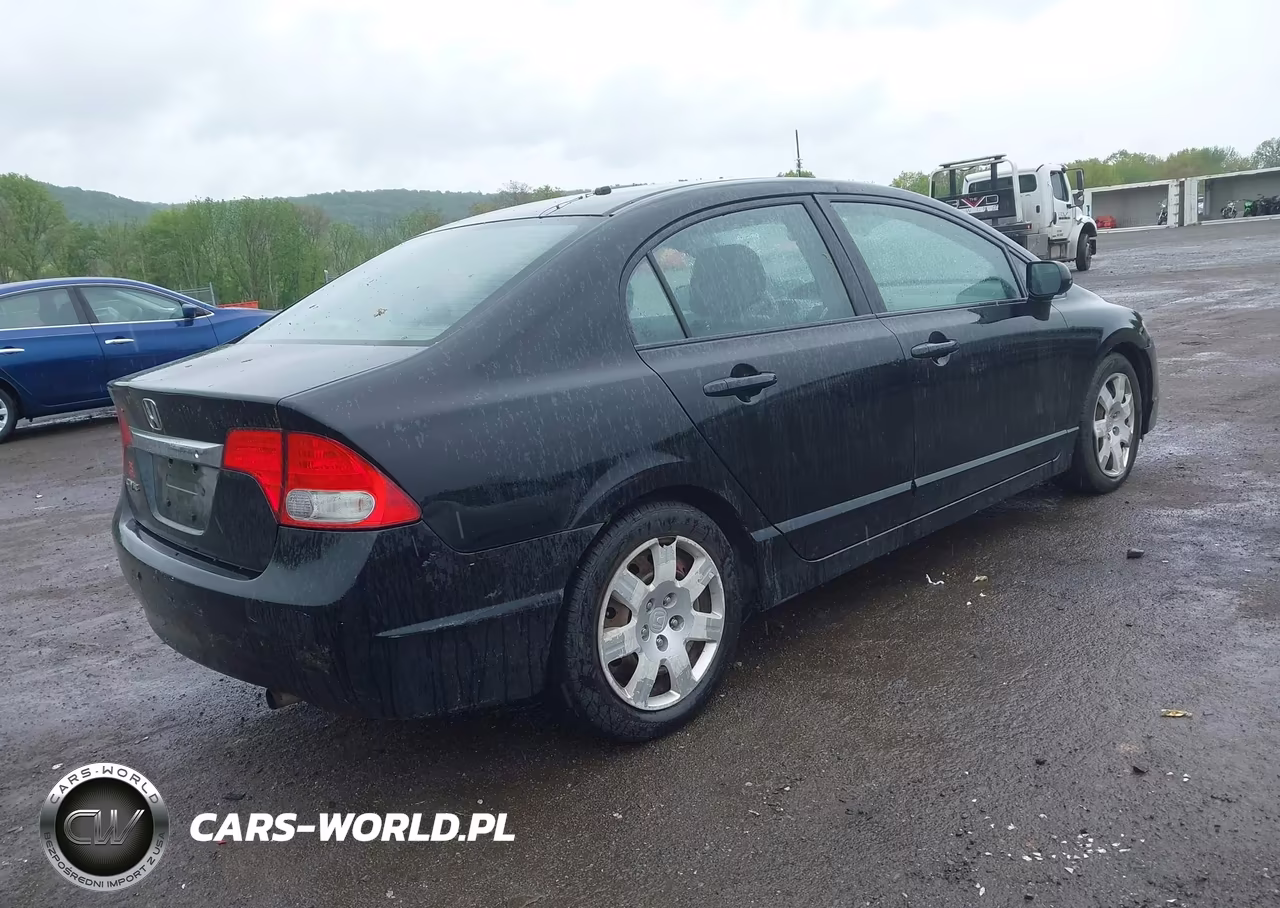 2010 Honda Civic Lx VIN:2HGFA1F55AH323507 - 4