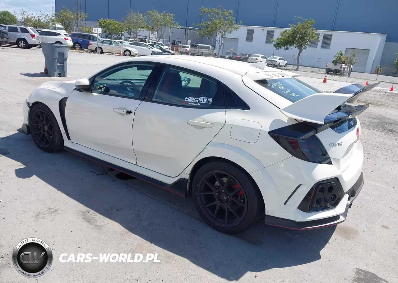2018 Honda Civic Type R Touring VIN:SHHFK8G77JU204303 - 3