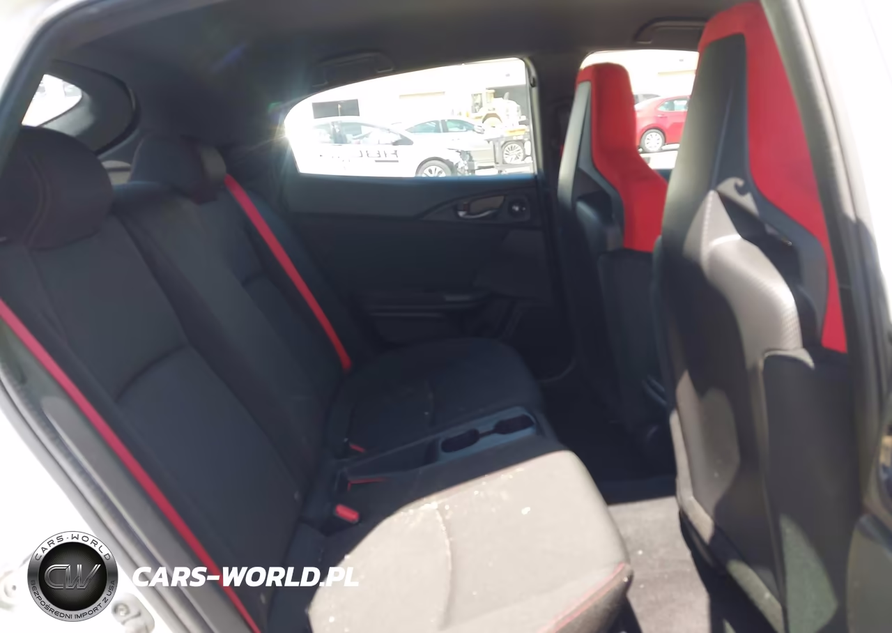 2018 Honda Civic Type R Touring VIN:SHHFK8G77JU204303 - 8