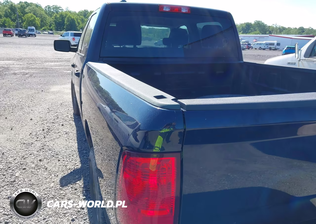 2018 Ram 1500 Tradesman 4X4 5'7 Box VIN:1C6RR7KG1JS297163 - 13