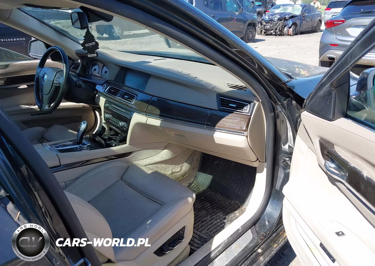 2009 BMW 750I VIN:WBAKA83559CY34852 - 5