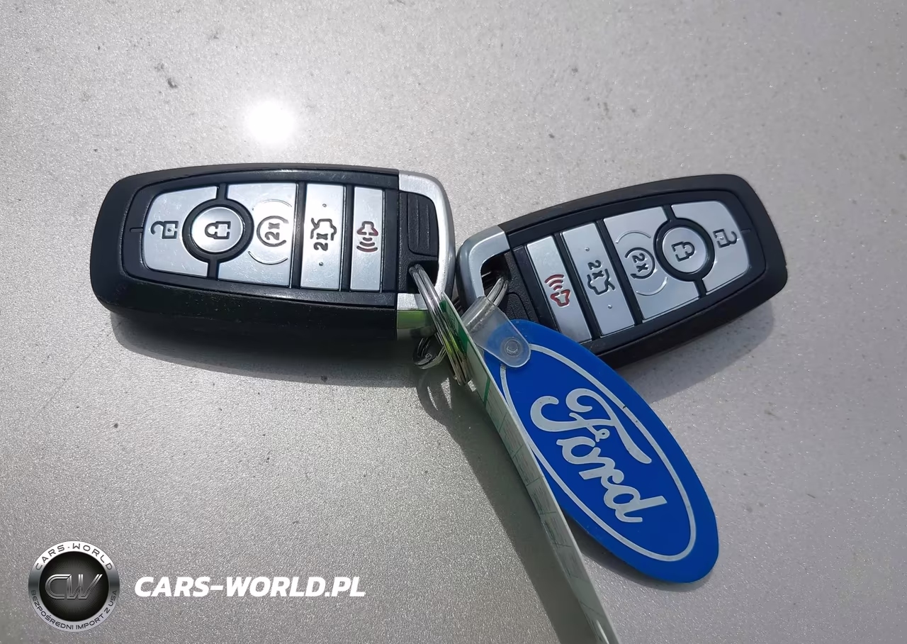 2019 Ford Edge Titanium VIN:2FMPK4K91KBB23606 - 11