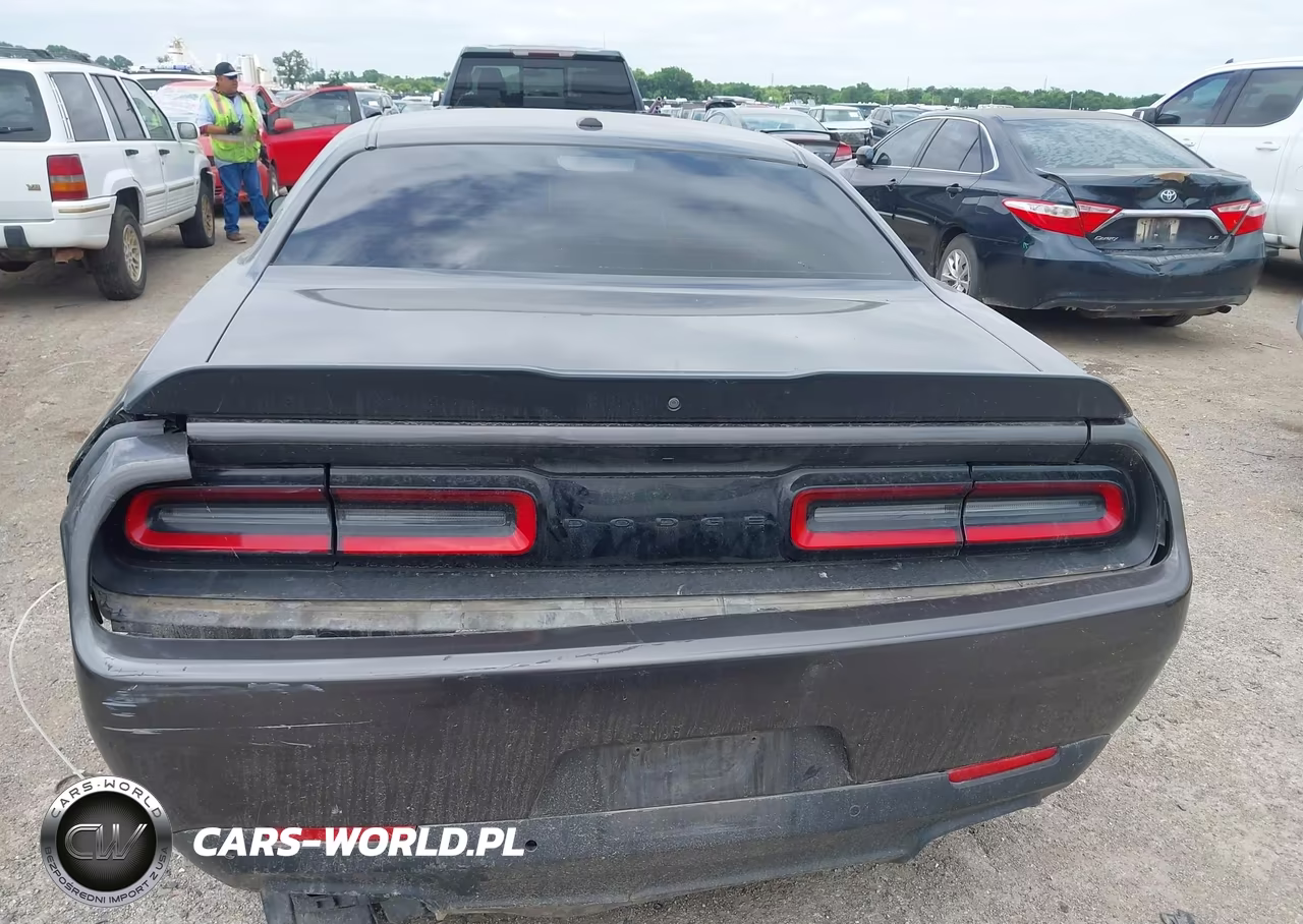 2022 Dodge Challenger R-T VIN:2C3CDZBT8NH144075 - 17
