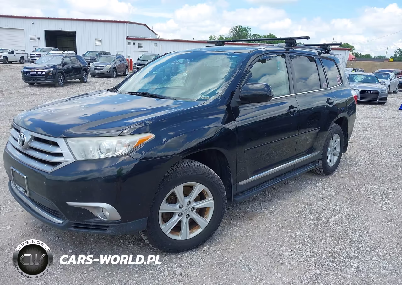 2013 Toyota Highlander Base Plus V6 VIN:5TDBK3EH9DS255168 - 2