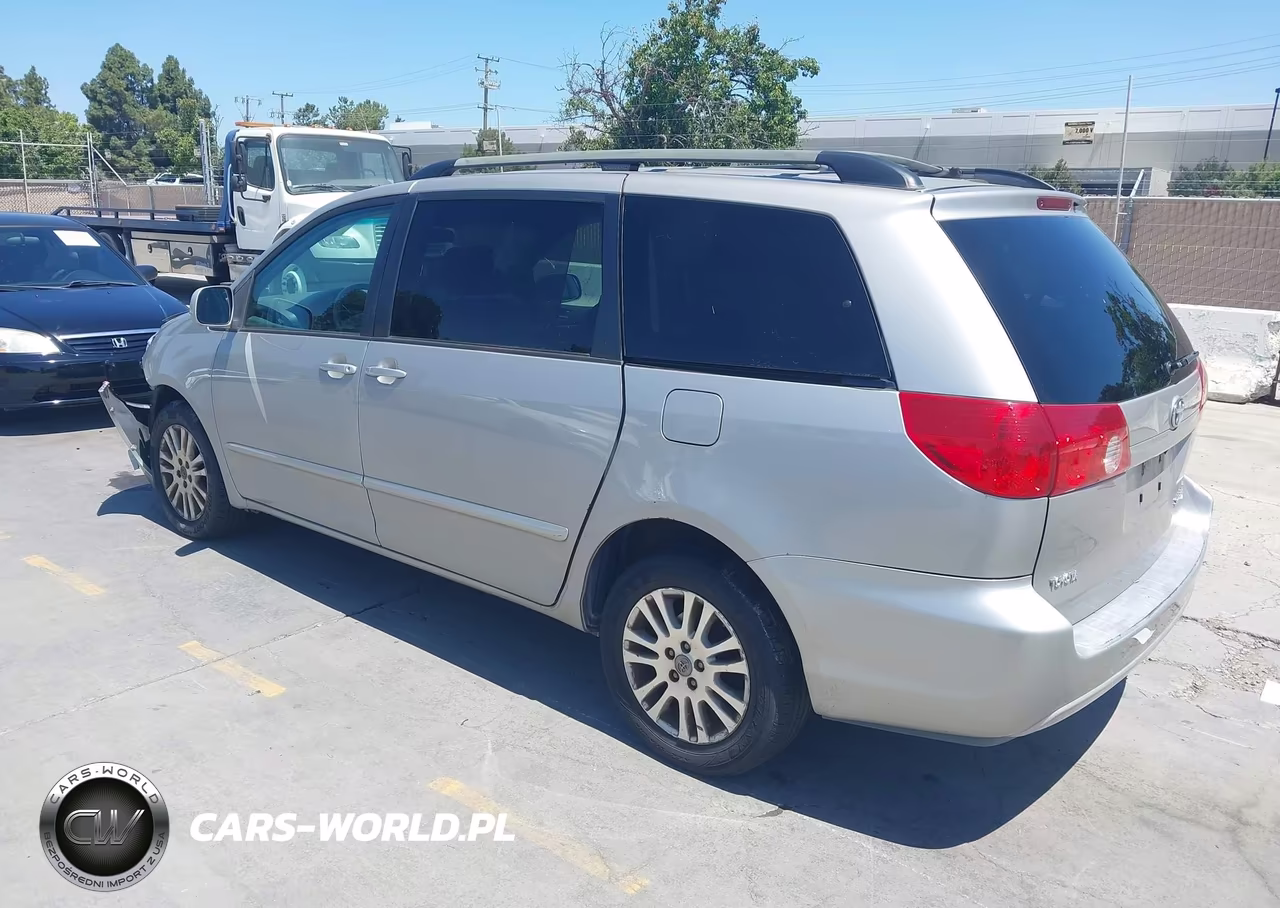 2007 Toyota Sienna Xle VIN:5TDBK22C57S000122 - 3