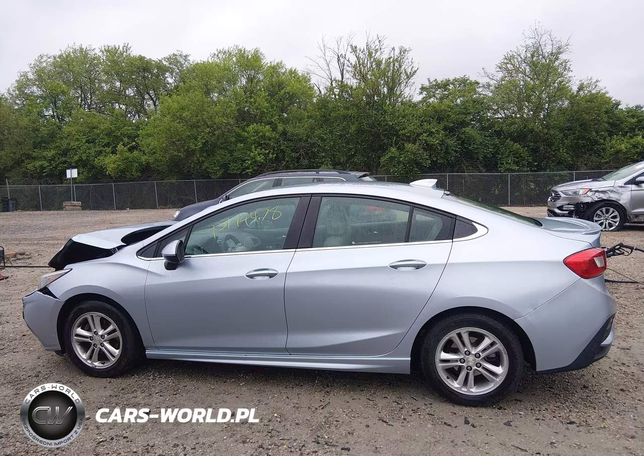 2017 Chevrolet Cruze Lt Auto VIN:1G1BE5SM2H7136858 - 15