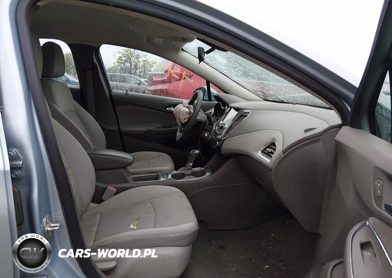 2017 Chevrolet Cruze Lt Auto VIN:1G1BE5SM2H7136858 - 5