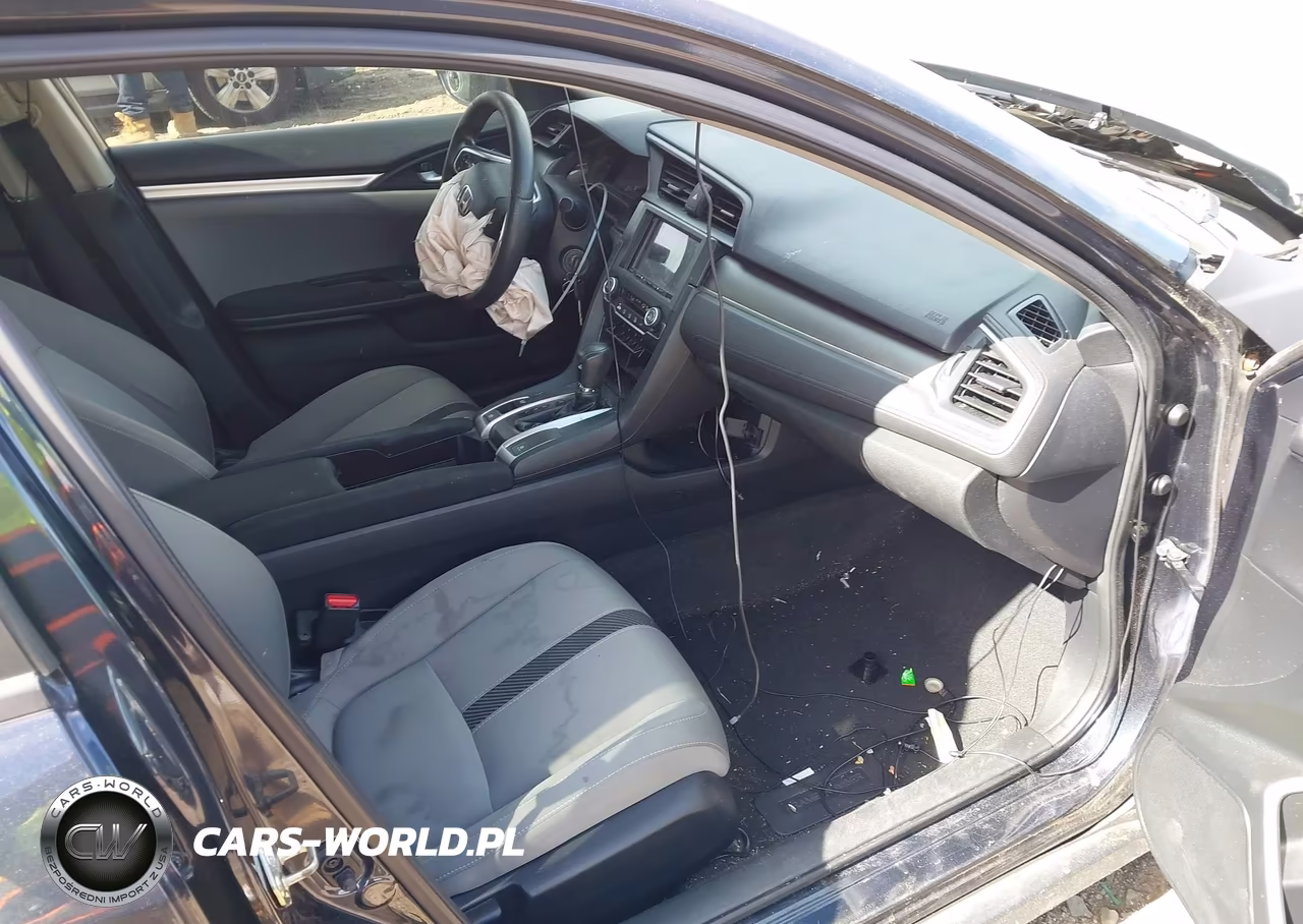 2018 Honda Civic Lx VIN:2HGFC2F5XJH565371 - 5