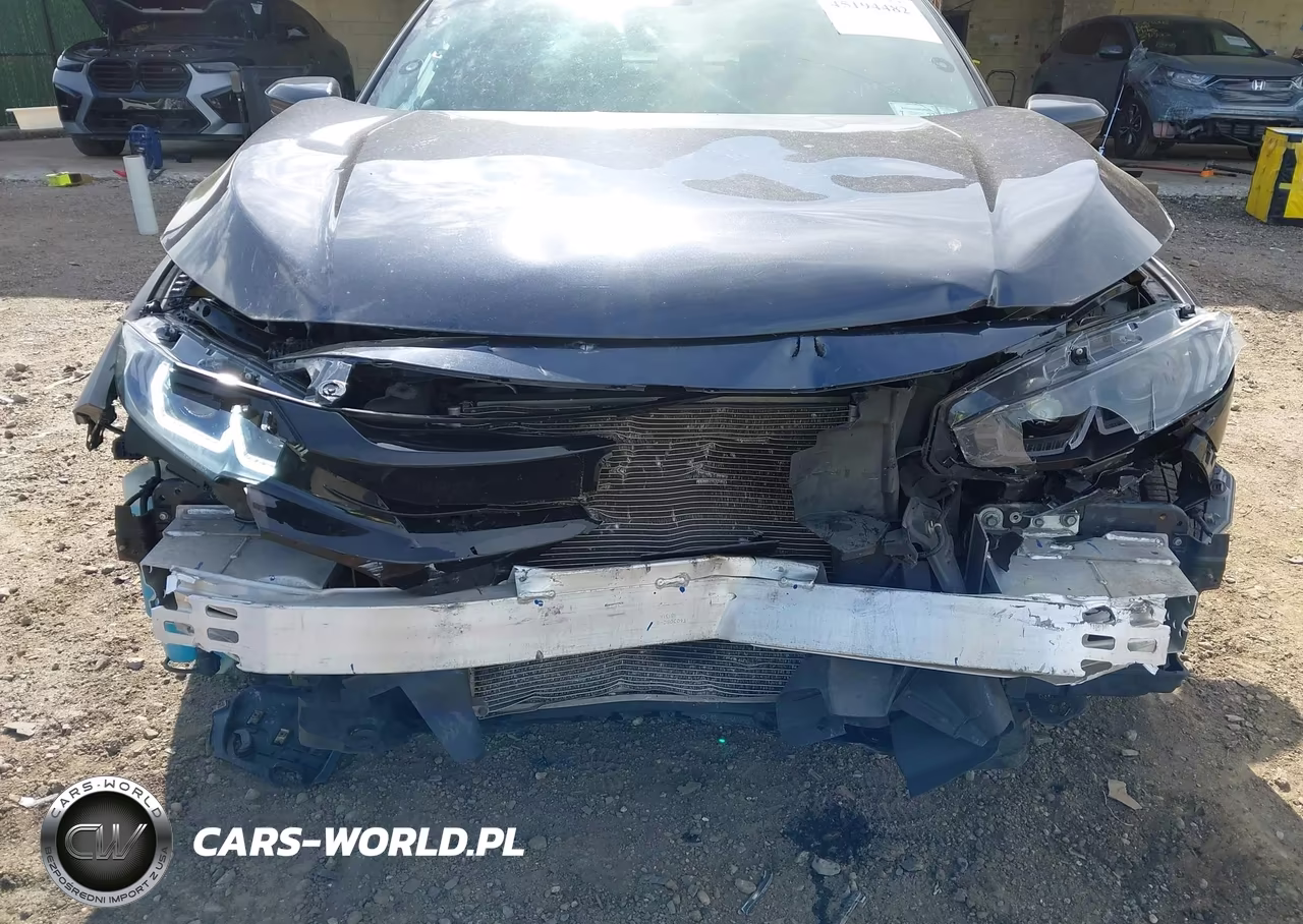 2018 Honda Civic Lx VIN:2HGFC2F5XJH565371 - 6