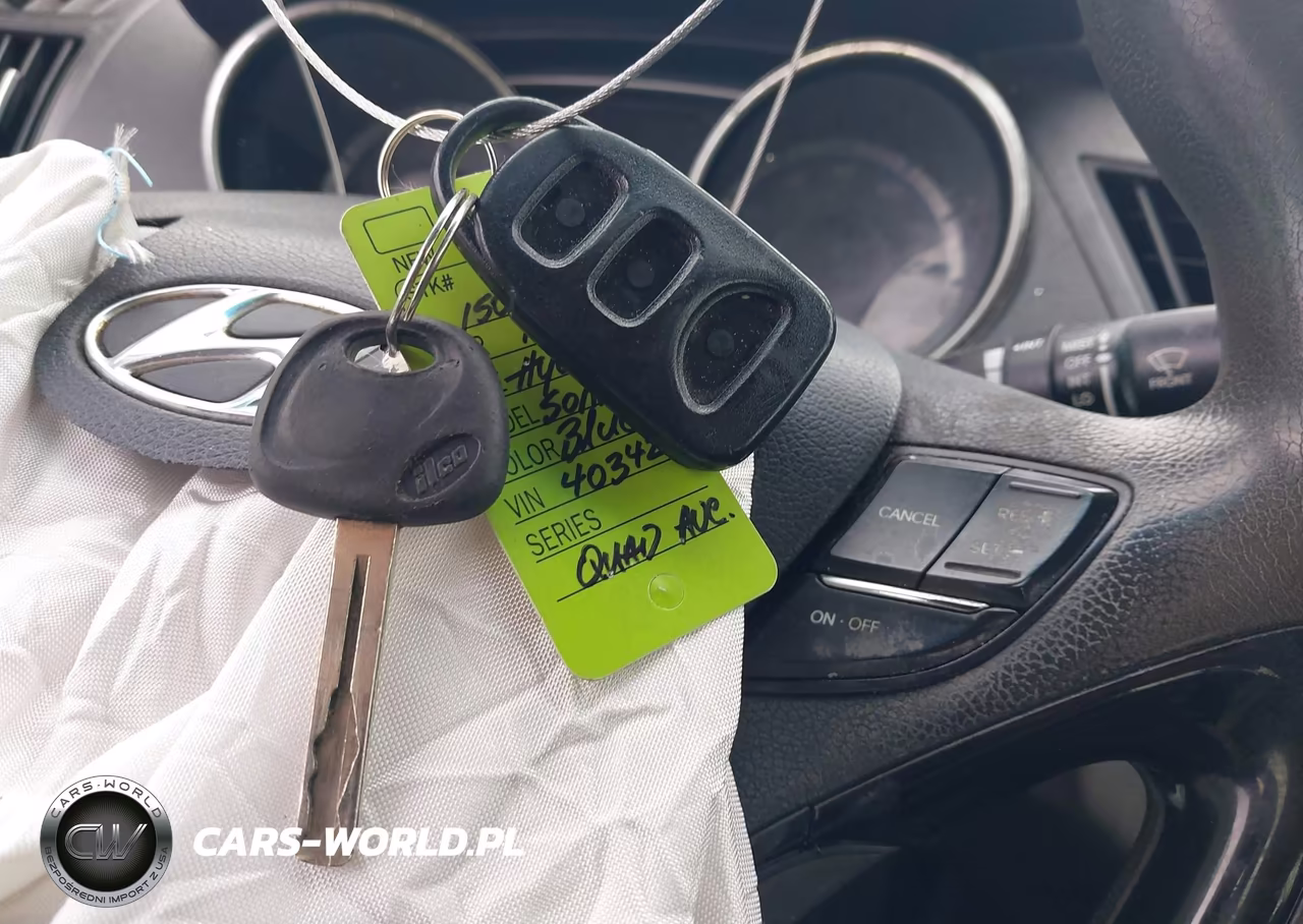 2012 Hyundai Sonata Gls VIN:5NPEB4AC6CH403424 - 11