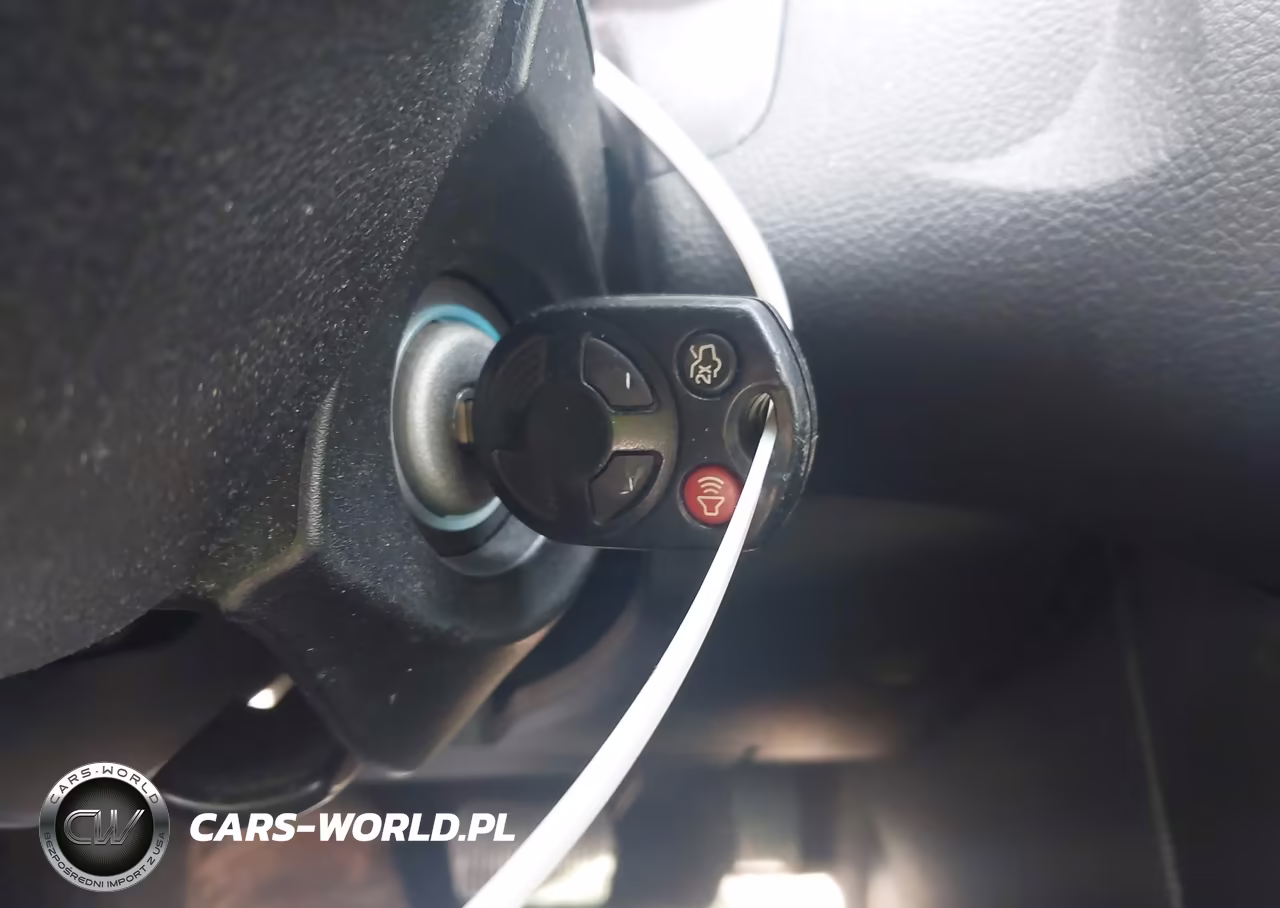 2017 Ford Focus Se VIN:1FADP3F27HL318723 - 11