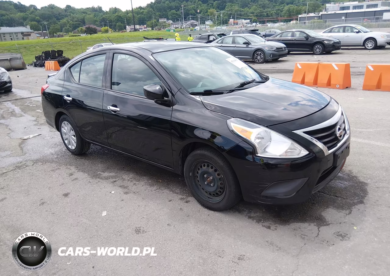 2018 Nissan Versa 1.6 Sv – zdjęcie 1 z 19