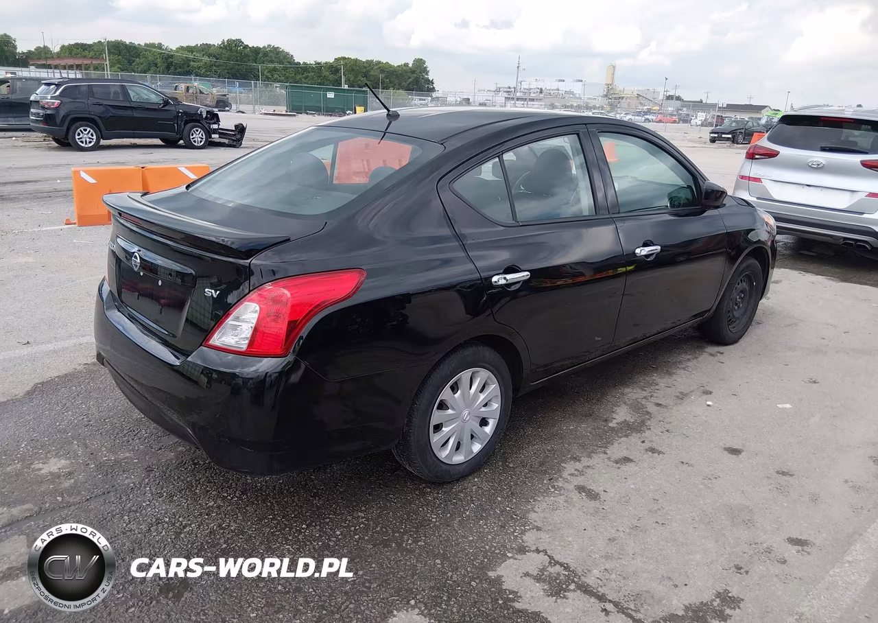 2018 Nissan Versa 1.6 Sv VIN:3N1CN7AP1JL878000 - 4