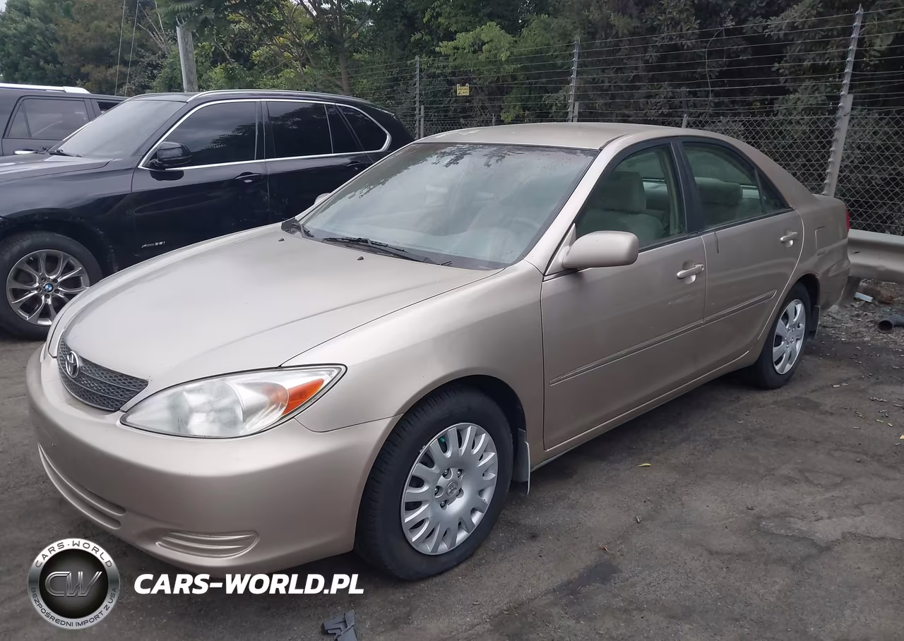 2002 Toyota Camry Xle VIN:4T1BE30K32U552693 - 2