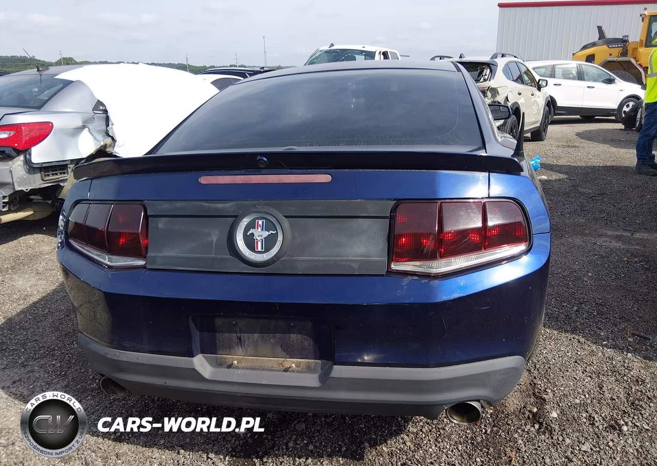 2012 Ford Mustang V6 Premium VIN:1ZVBP8AM1C5257807 - 17