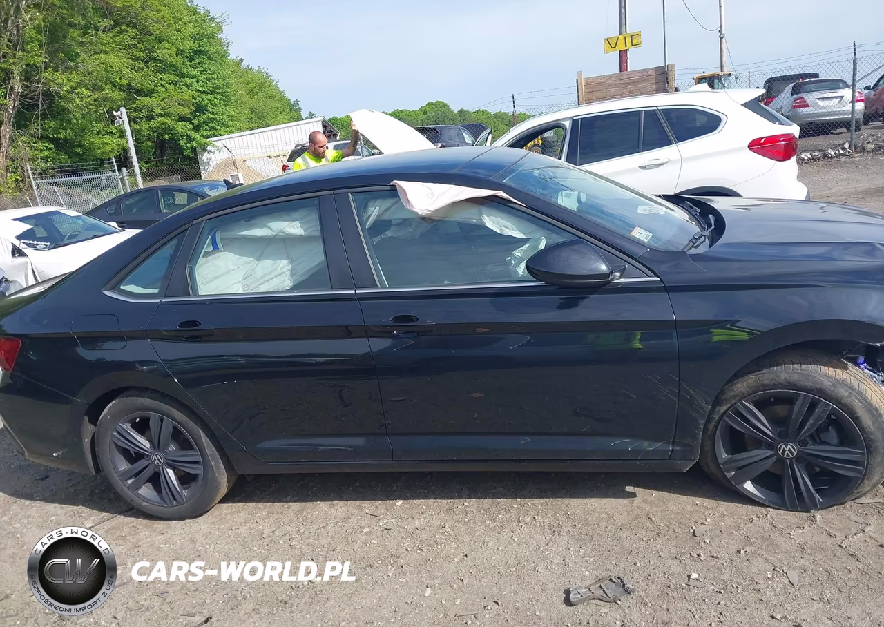 2022 Volkswagen Jetta 1.5T Se VIN:3VW7M7BU2NM014205 - 13