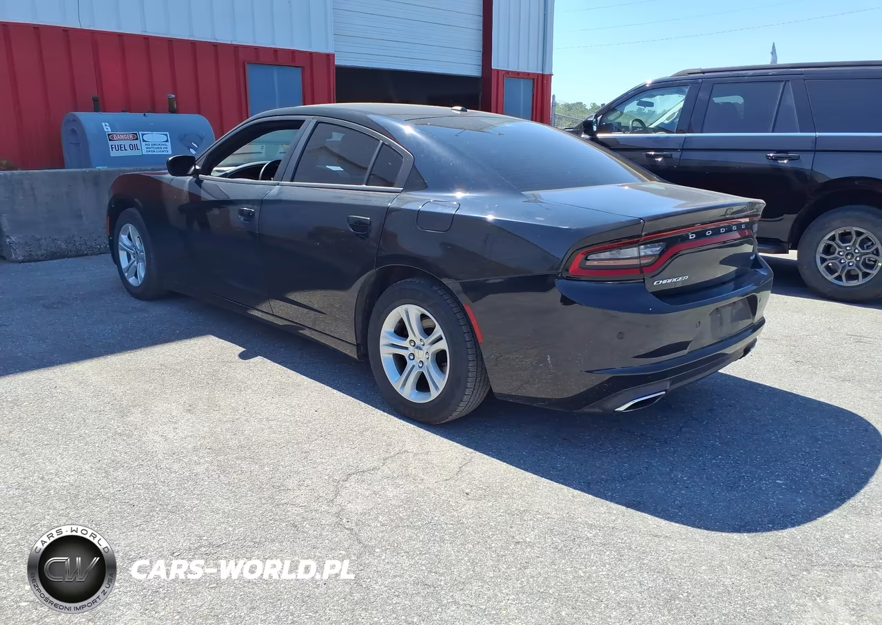2018 Dodge Charger Sxt Rwd VIN:2C3CDXBG2JH303495 - 3