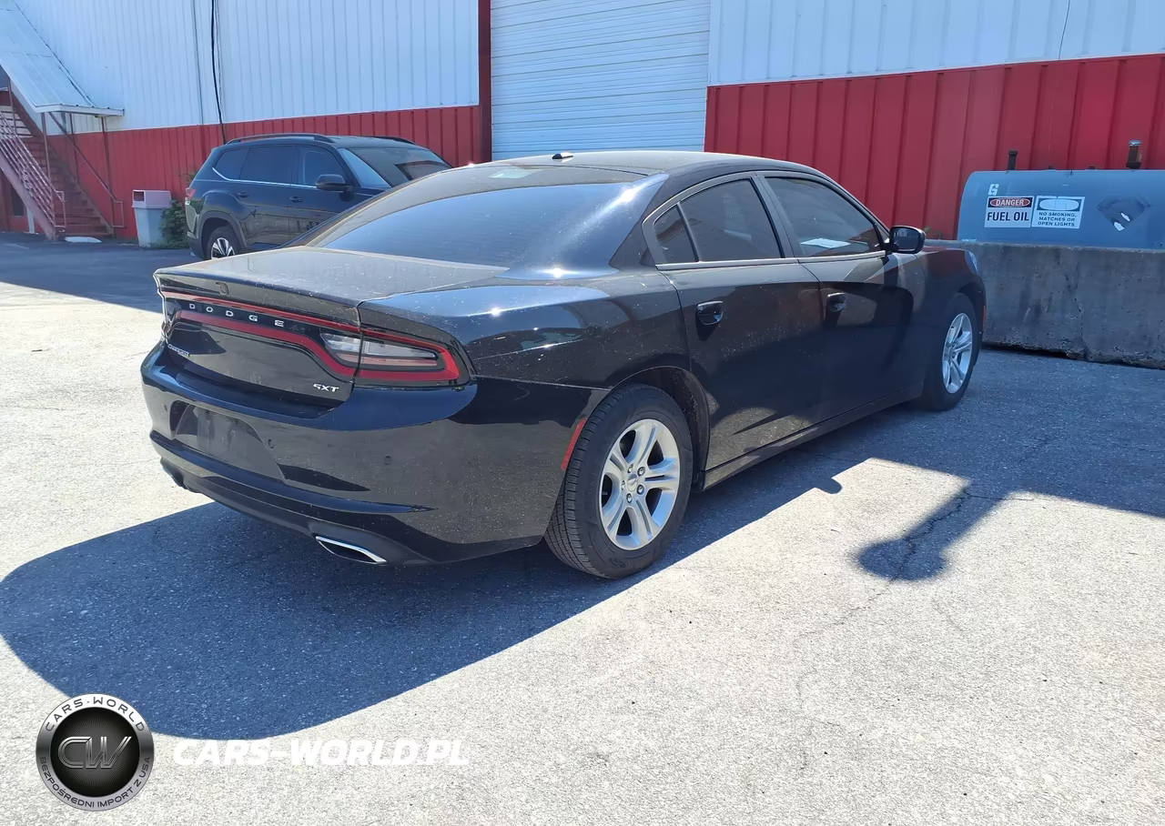 2018 Dodge Charger Sxt Rwd VIN:2C3CDXBG2JH303495 - 4