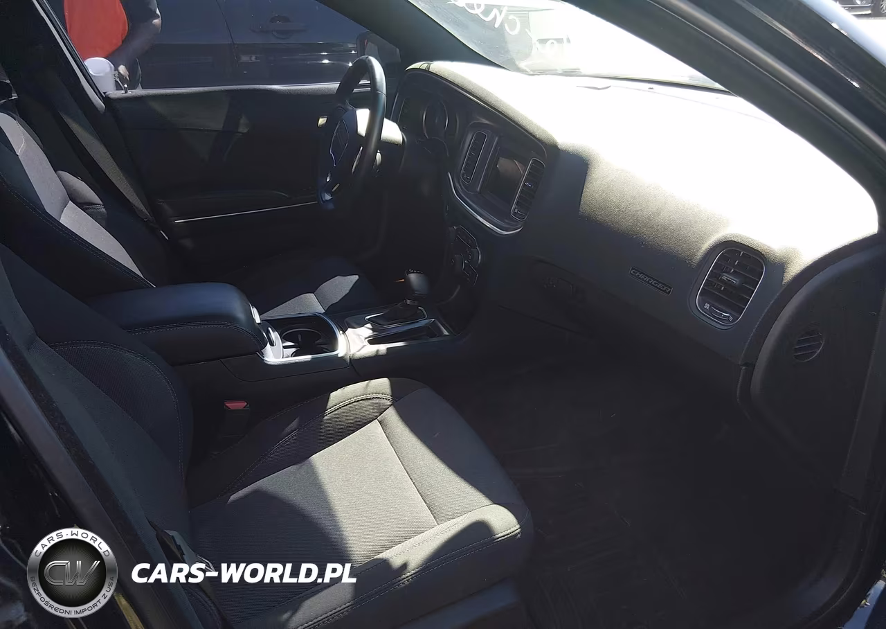 2018 Dodge Charger Sxt Rwd VIN:2C3CDXBG2JH303495 - 5