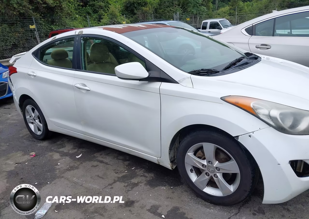 2012 Hyundai Elantra Gls VIN:5NPDH4AE1CH095090 - 13