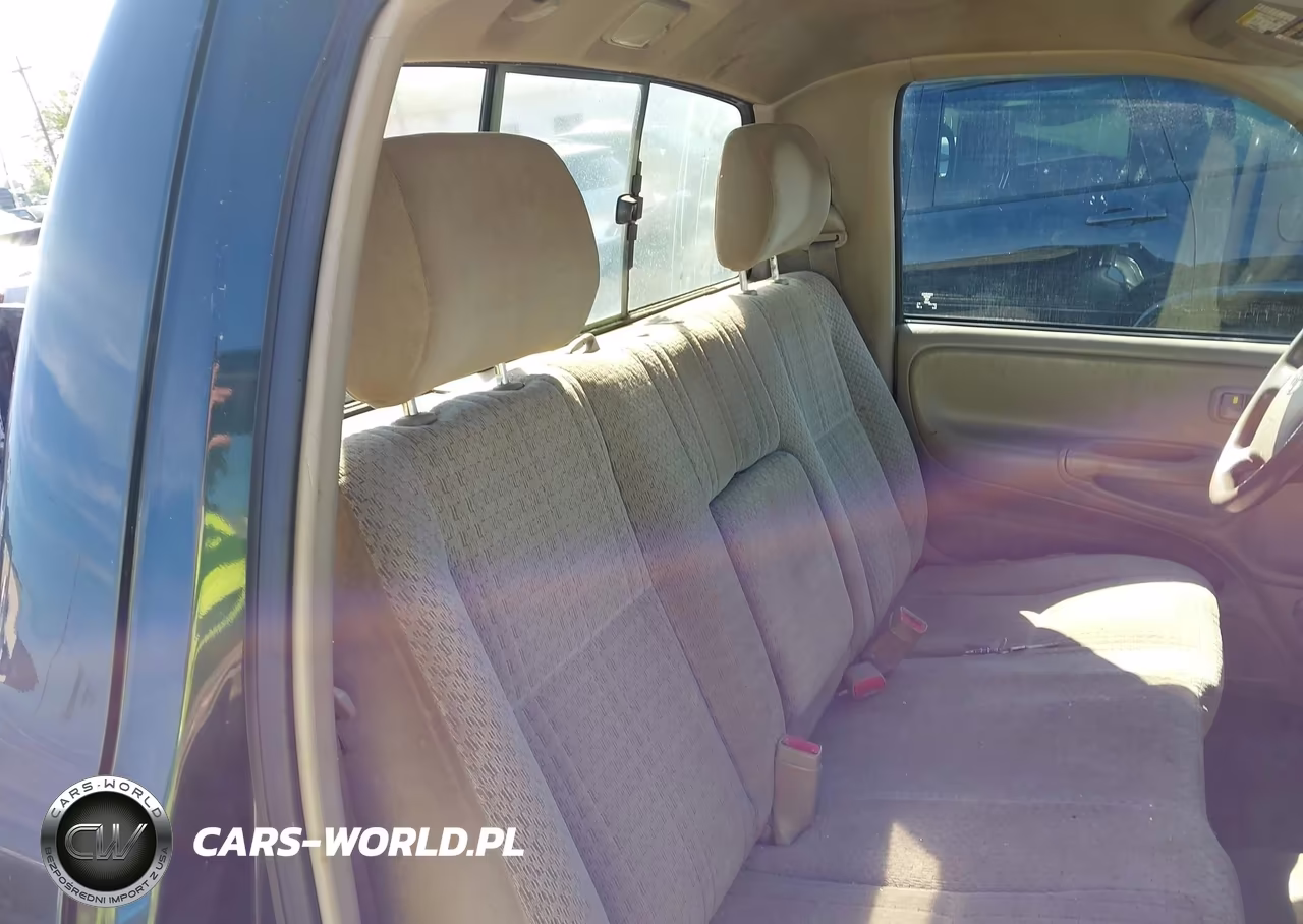 2006 Toyota Tundra Base V8 VIN:5TBKT42106S480004 - 8