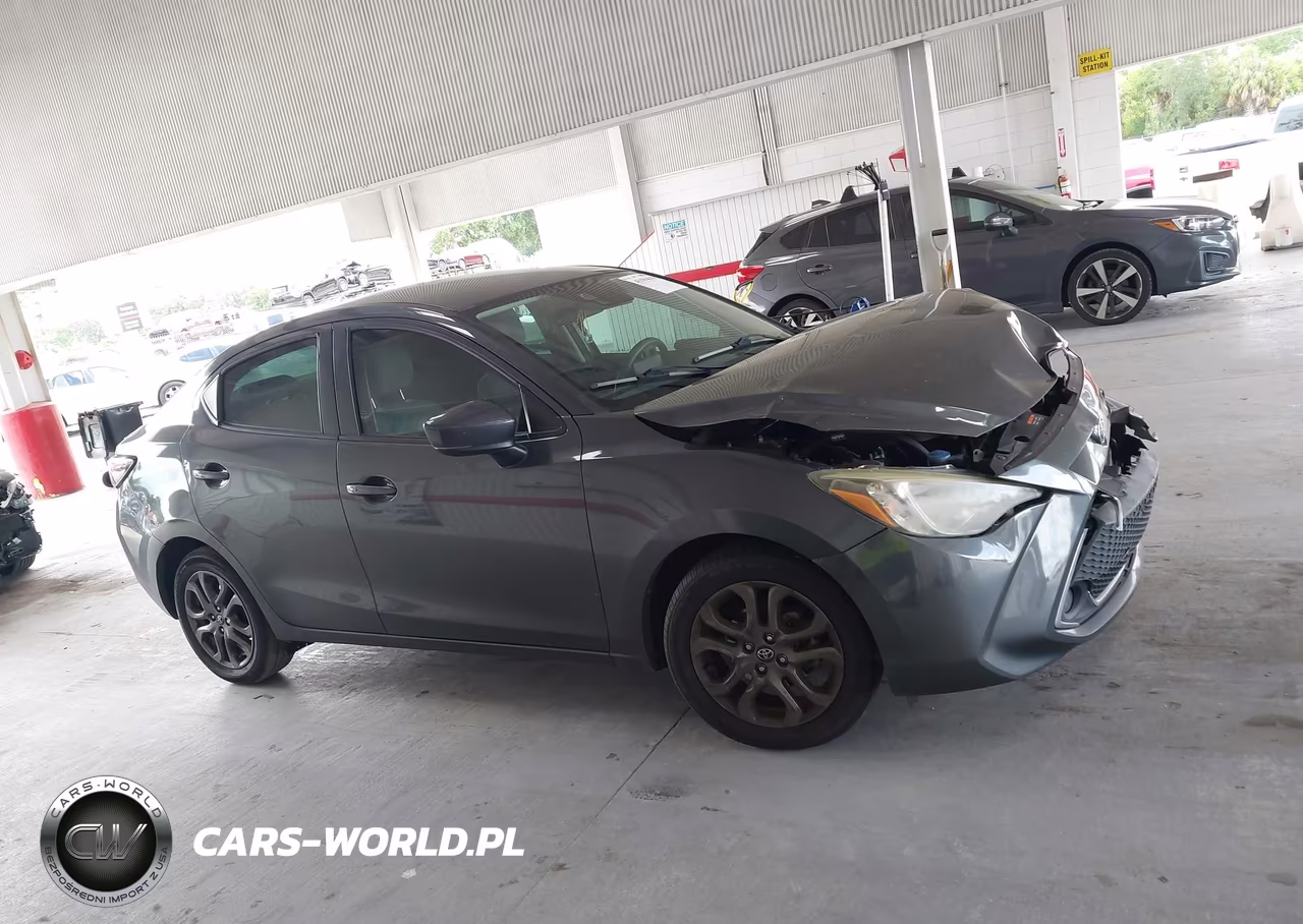 2019 Toyota Yaris Le VIN:3MYDLBYV2KY503348 - 13