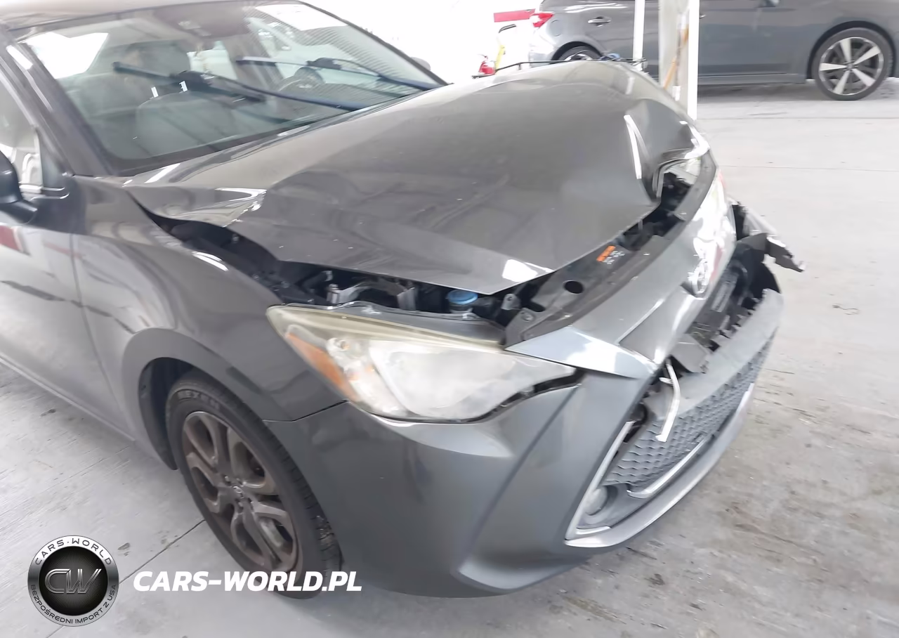 2019 Toyota Yaris Le VIN:3MYDLBYV2KY503348 - 6