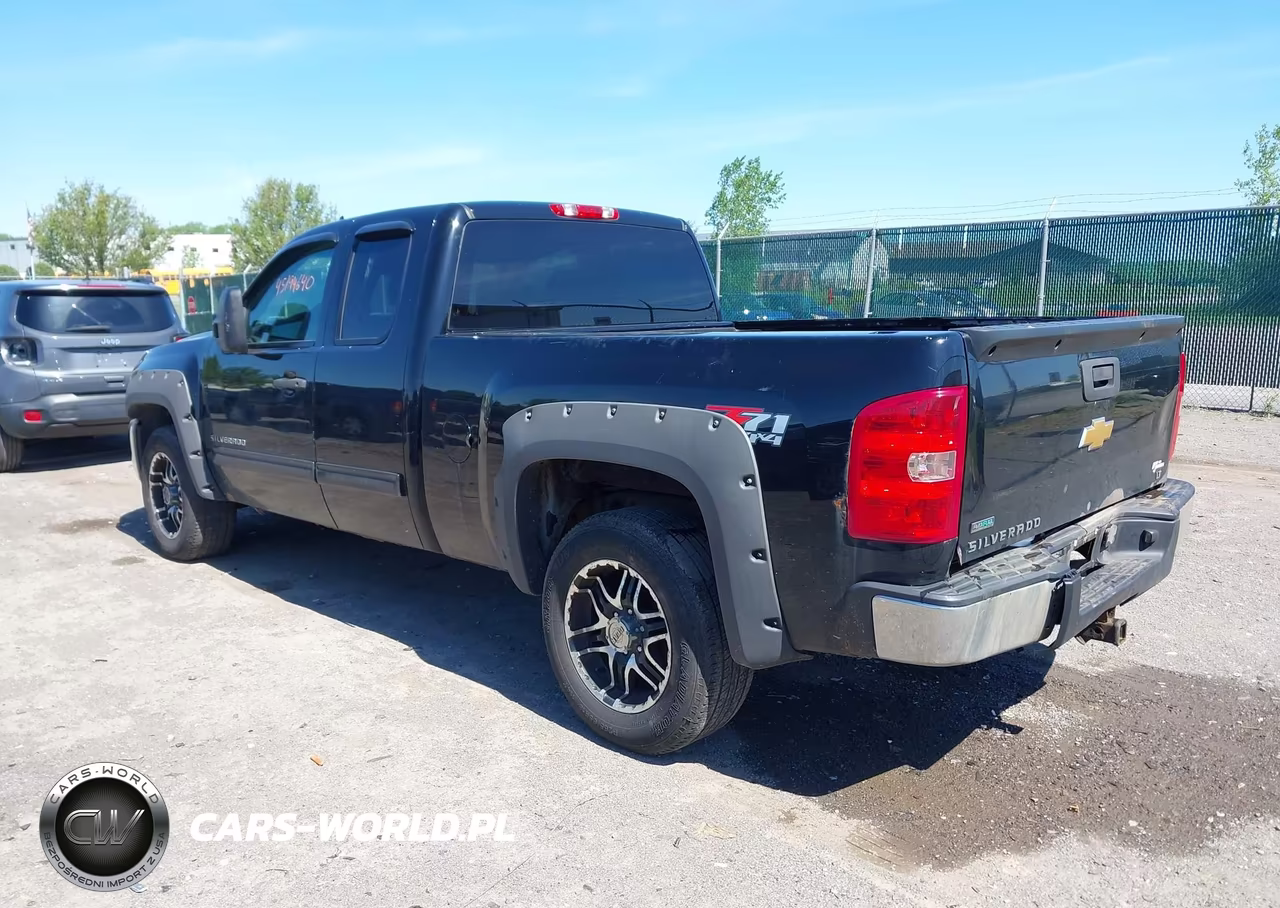 2012 Chevrolet Silverado 1500 Lt VIN:1GCRKSE73CZ232658 - 3