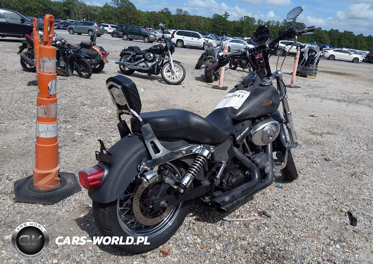 2006 Harley-Davidson Fxdbi VIN:1HD1GX1156K343205 - 4